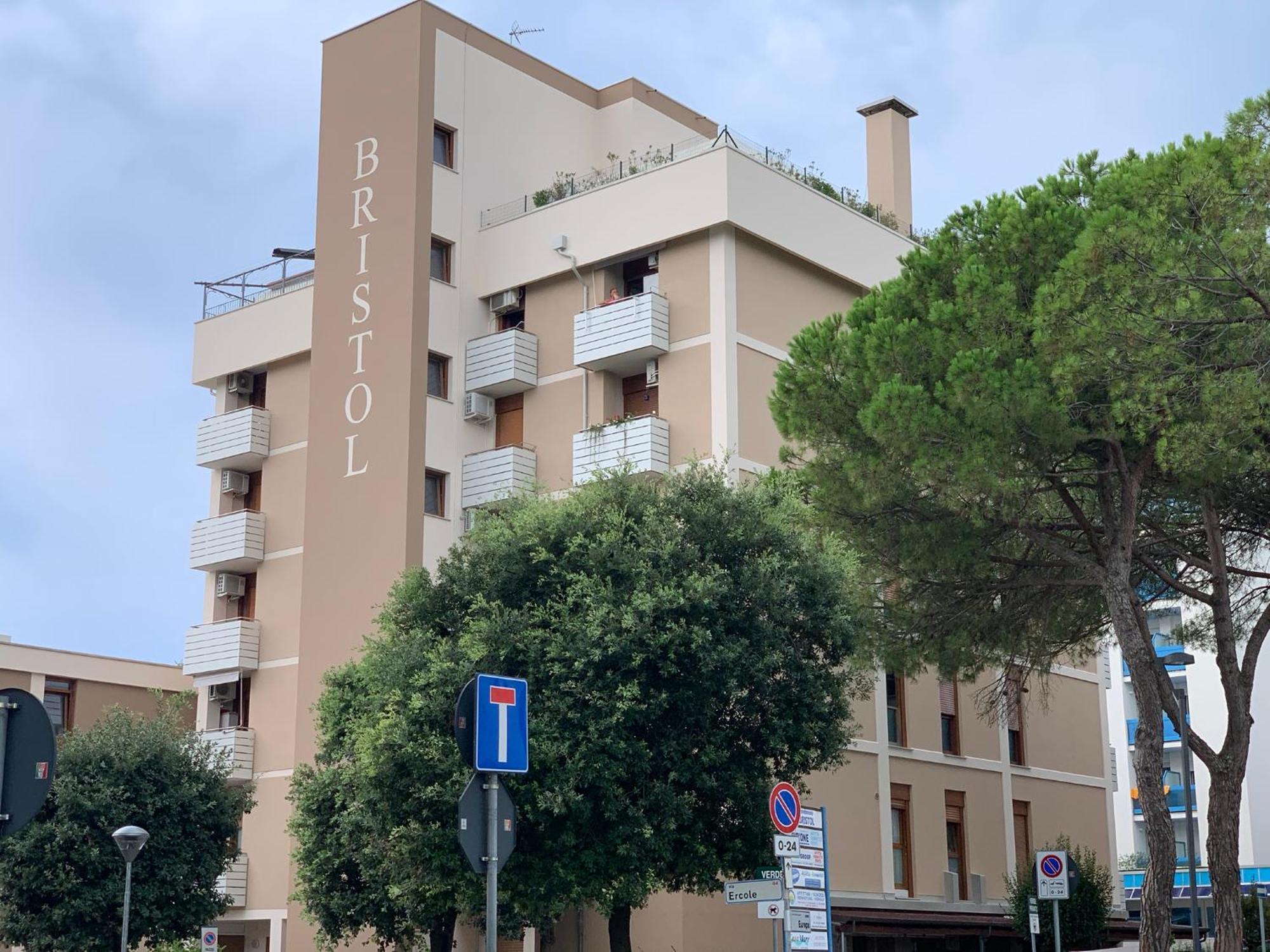 Residence Bristol Bibione Exterior photo